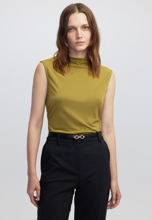 RUCHED - Top - green