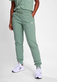 Hummel PAOLA  - Jogginghose - chinois green