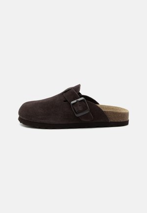 Pier One, LEATHER UNISEX - Clogs - dark brown