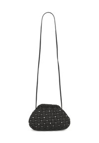 Mustmust kott ümmarguse kujuga, millel on pikk rihm ja hõbedased nupud, mis kaunistavad kogu materjali.