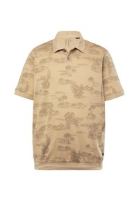 Vaaleanbeige lyhythihainen polo-paita, jossa on hillitty palmun ja vuoren kuvio, kolmipainikeaukko ja pehmeä rakenne.
