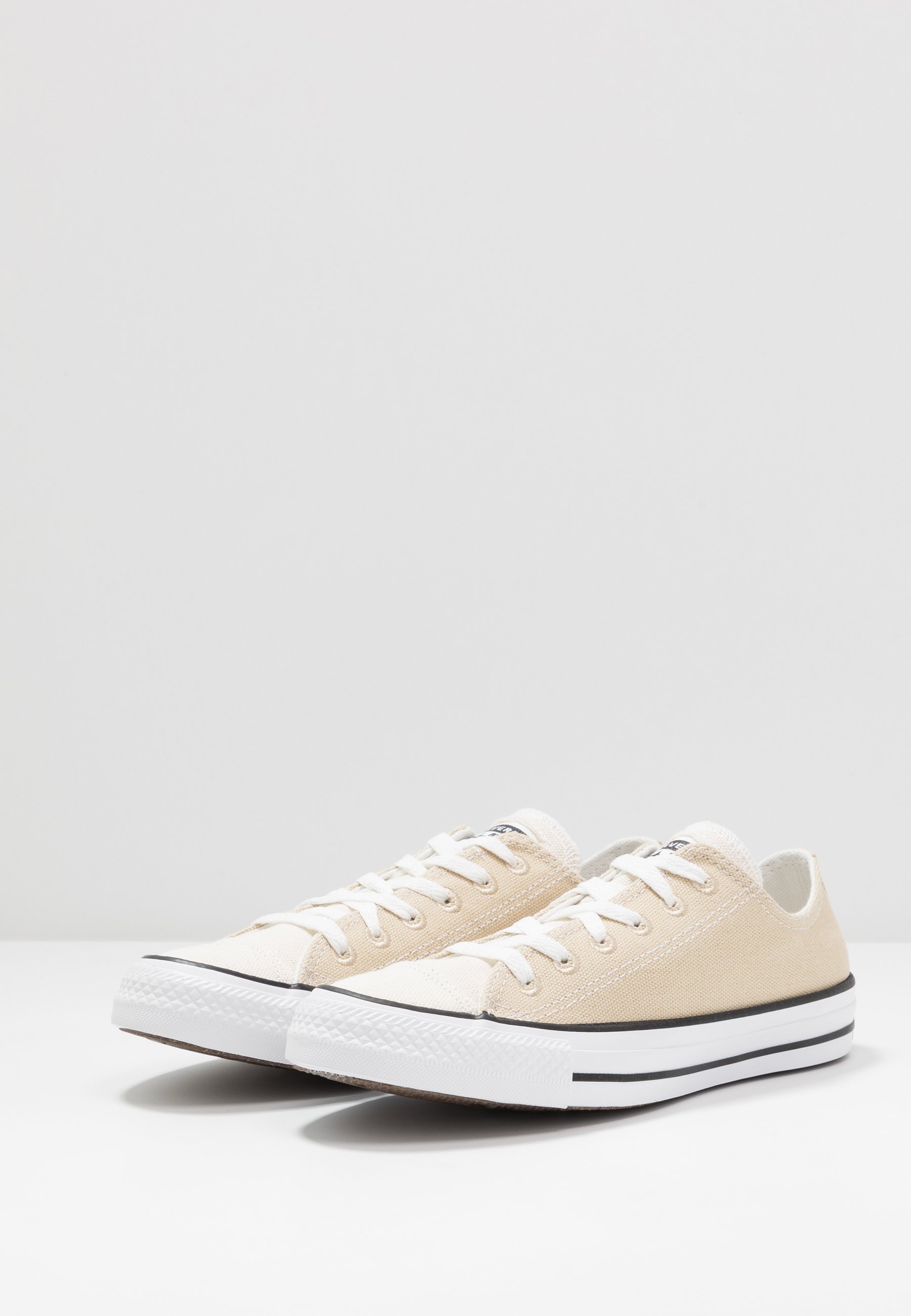 Converse CHUCK TAYLOR ALL STAR OX RENEW Joggesko desert Converse CLASSIC CHUCK OX Joggesko sunflower goldegret