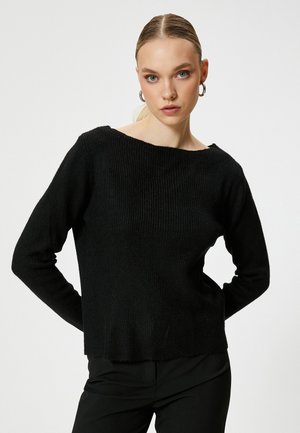 - Sweter