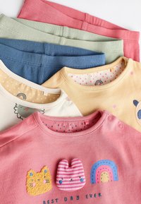 Next 6 PIECE SET - REGULAR FIT - Tajice-hlače - coral pink yellow character