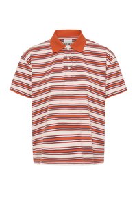 Polo rayé avec un col orange uni, des manches courtes et une patte de boutonnage à trois boutons. Les couleurs incluent des rayures blanches, rouges et bleues.