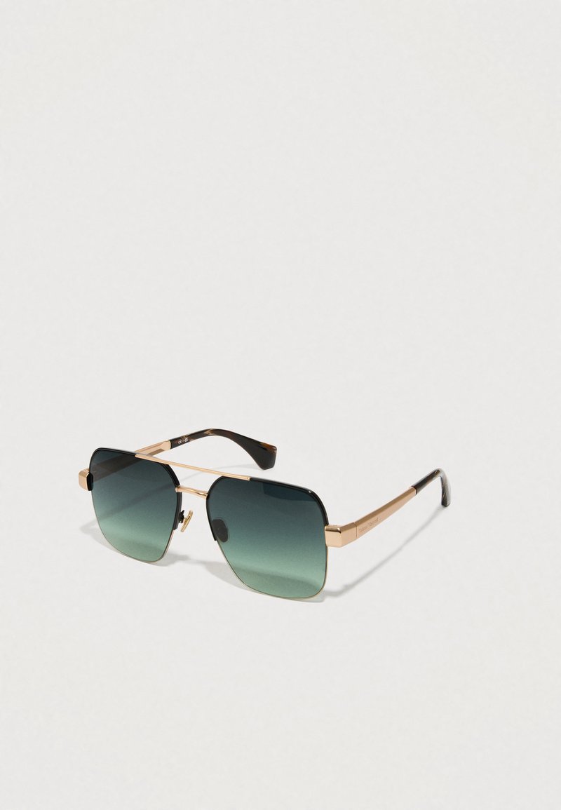 Óculos de sol com armação dourada, lentes quadradas que vão do verde escuro ao verde claro, e hastes pretas. Design minimalista com uma barra superior.