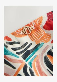 Nije odabrano, rust black aztec