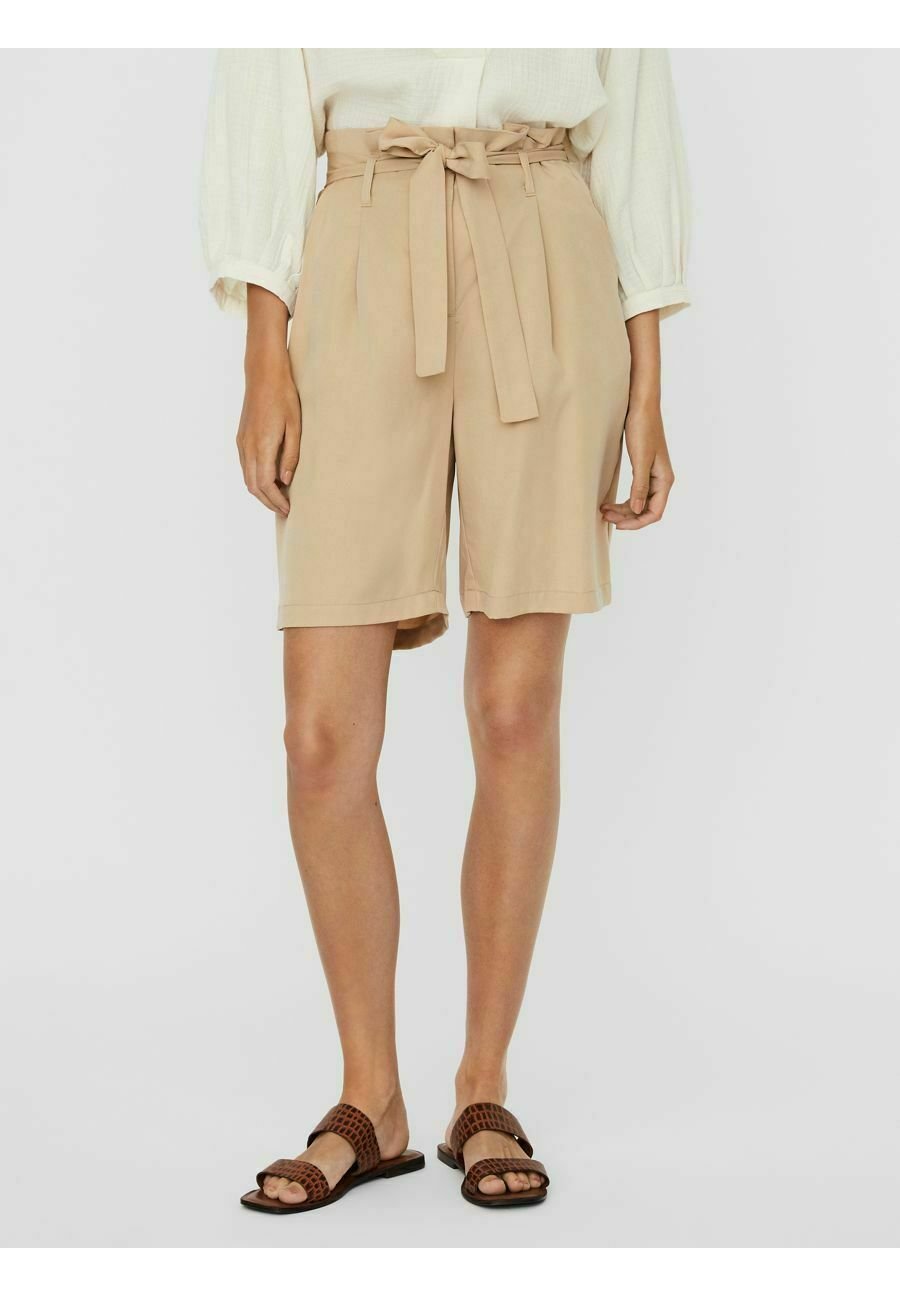 Vero Moda Shorts - beige Vero Moda Shorts - beige