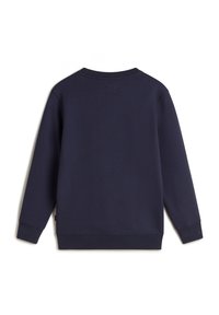 Felpa blu navy con scollo rotondo, polsini e orlo a coste, texture morbida e un piccolo etichetta nella parte posteriore del collo.