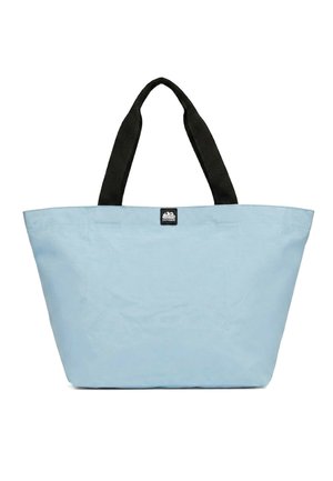 Borsa tote azzurra chiaro con ampi manici neri e una piccola toppa con logo nero centrata vicino al bordo superiore.