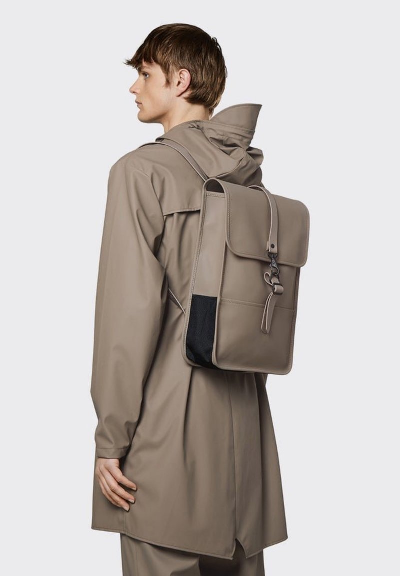 Rains MINI TONAL Rucksack taupe/brown Zalando.co.uk