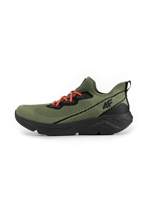 4F, - Buty treningowe