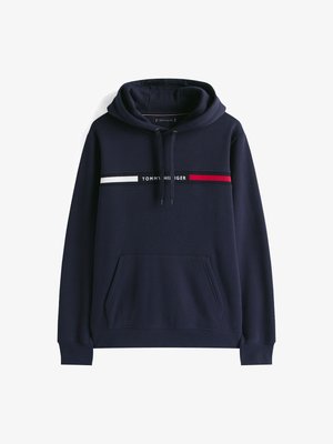 Sweatshirt azul-marinho com um bolso frontal, capuz com cordão e um design de riscas horizontais em vermelho e branco com o texto "TOMMY HILFIGER".