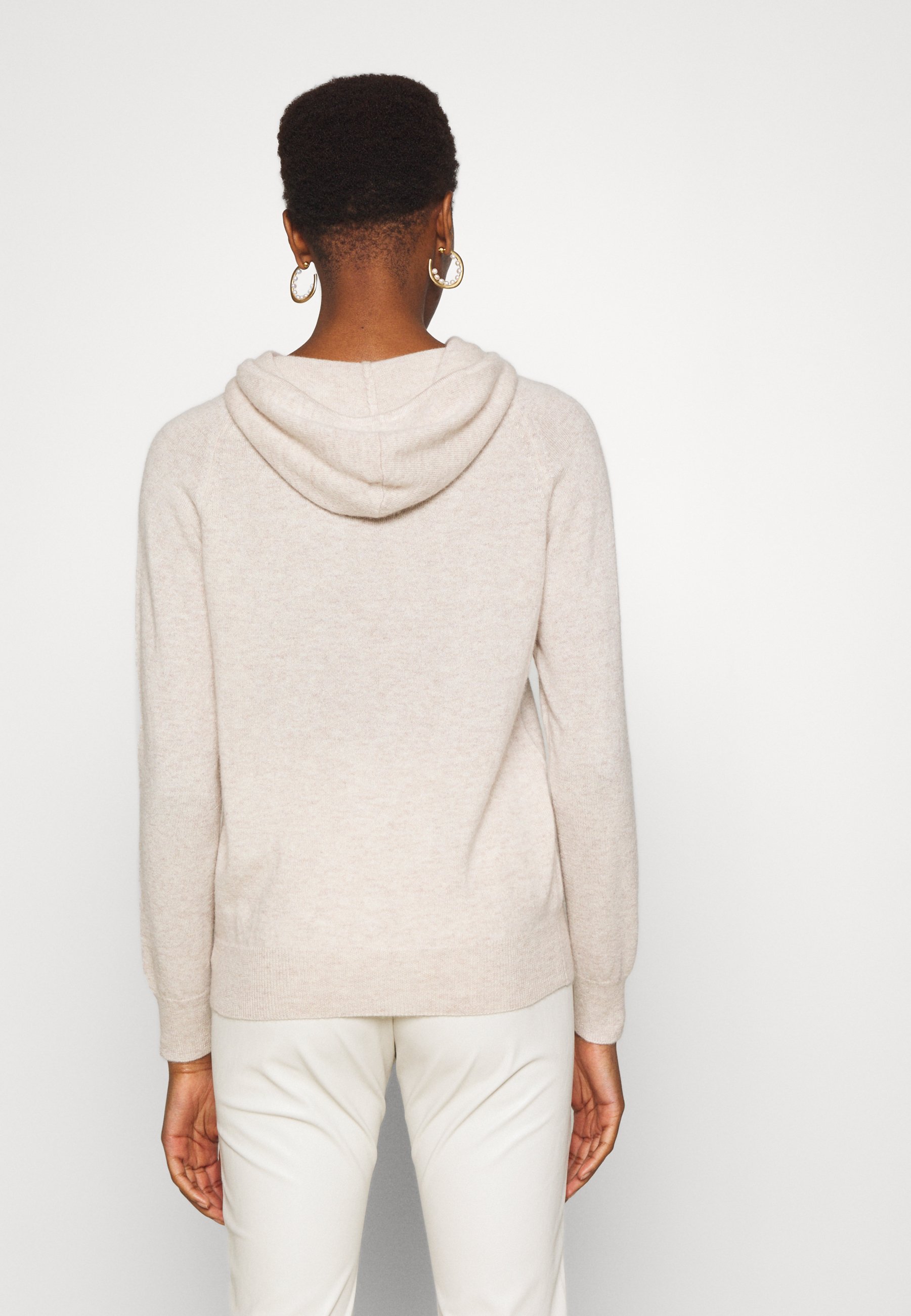 Davida Cashmere FRONT POCKET HOODIE 