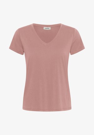 T-shirt pour femmes à manches courtes et col en V de couleur rose poudré avec une petite étiquette de marque au niveau de l'encolure.