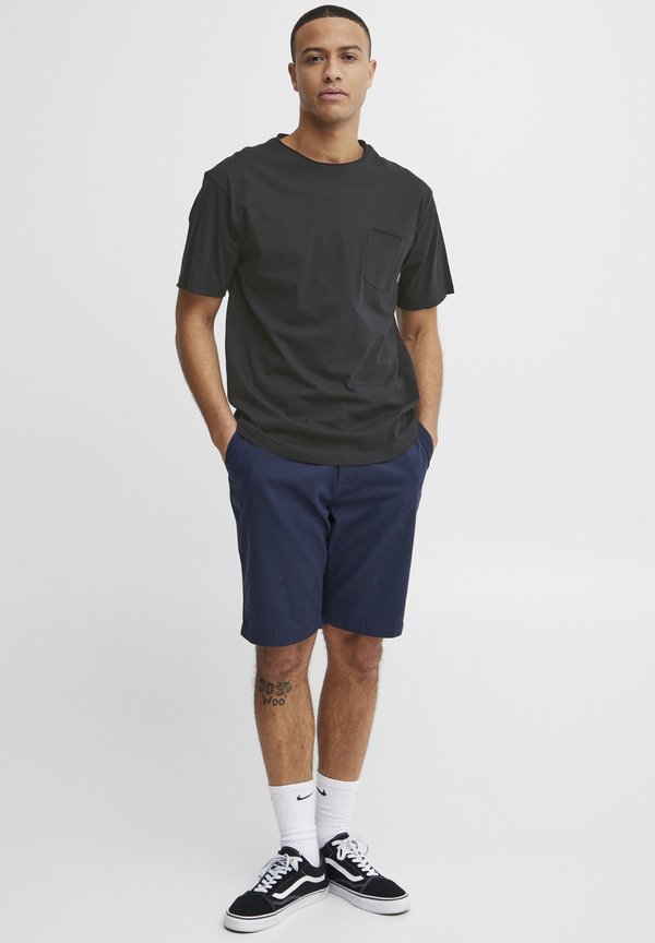 PREliah - Basic T-shirt3