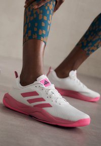 RAPIDMOVE  - Trainingsschuh - footwear white/pink fusion/lucid pink