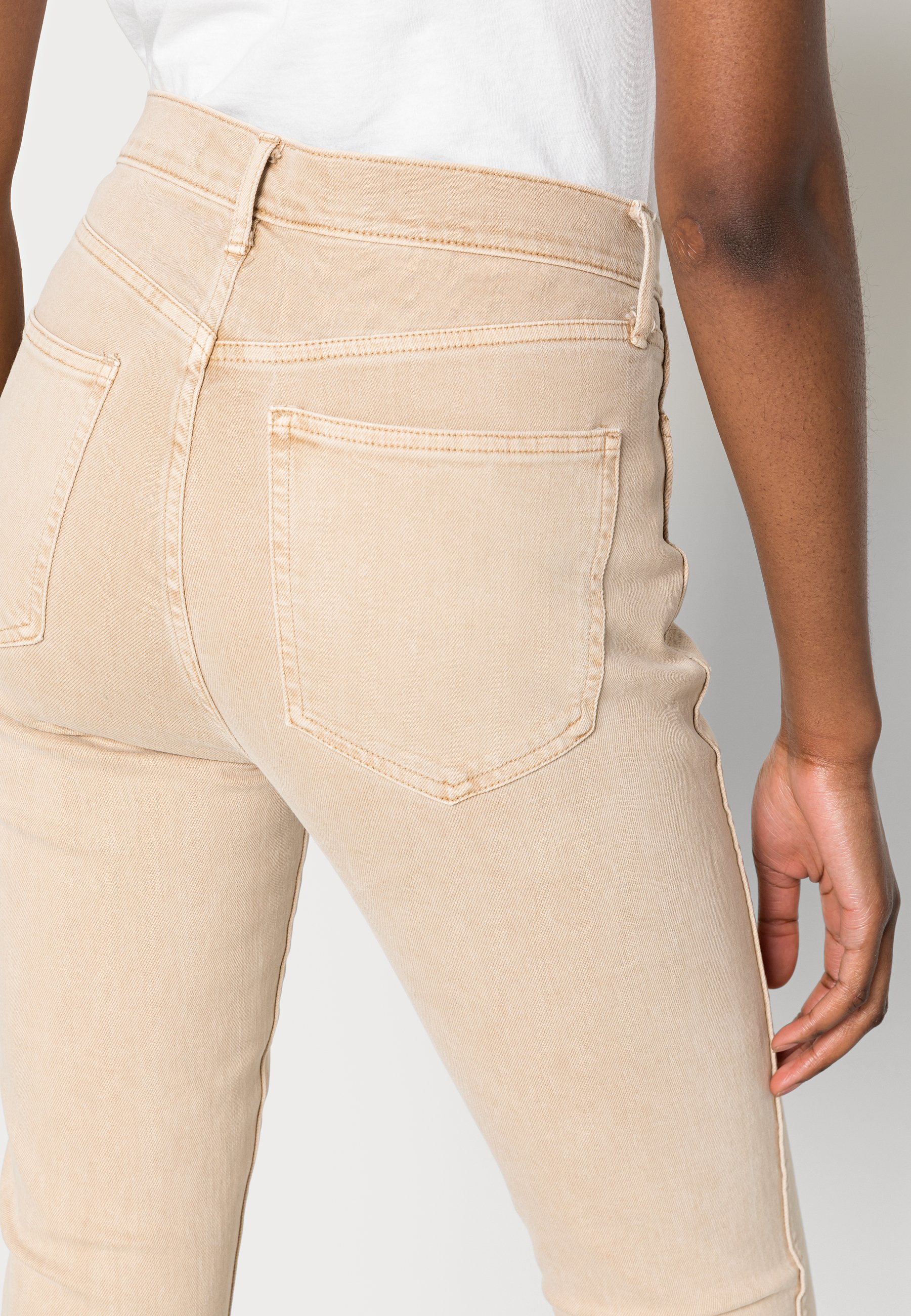 GAP VINTAGE - Slim fit jeans - sand 