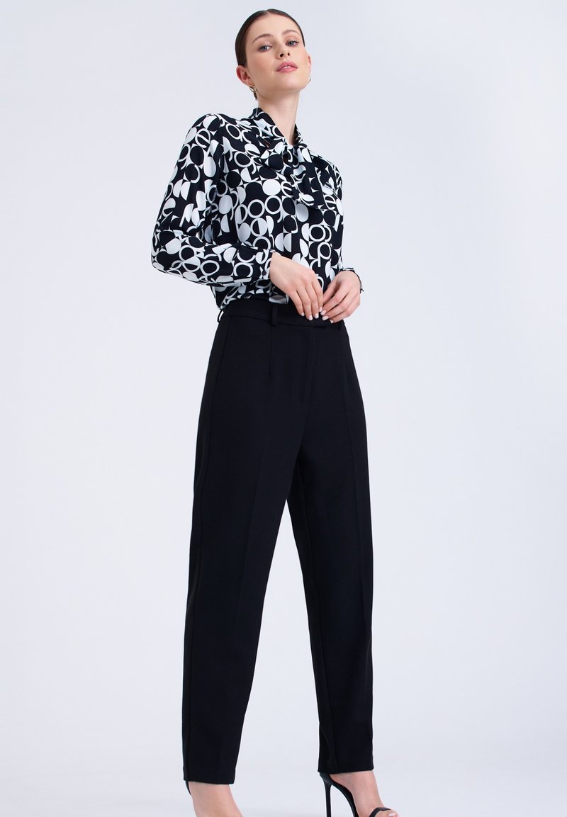 Greenpoint Spodnie materiałowe black/czarny Zalando.pl