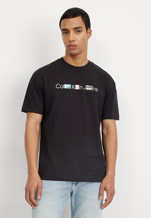 PHOTOPRINT INSTITUTIONAL TEE - T-shirts print - black