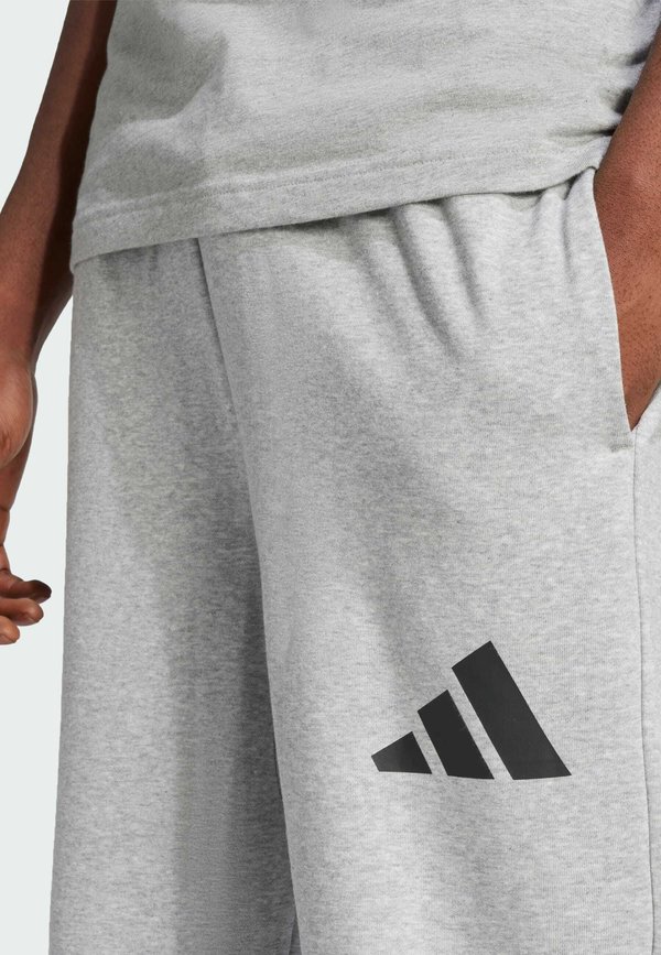 ESSENTIALS WIDE 3 BAR - Tracksuit bottoms2