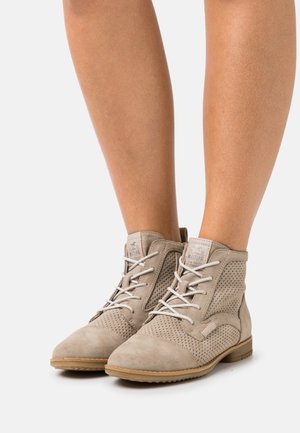 Bottines à lacets - beige