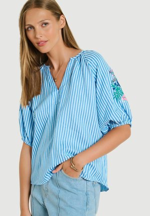 LolaLiza, FLORAL EMBROIDERED BLOUSE FLORAL EMBROIDERED BLOUSE - Blouse - blue pastel