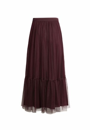 Gonna lunga di tulle color borgogna con vita arricciata e orlo arricciato, a strati per dare volume, su sfondo bianco.