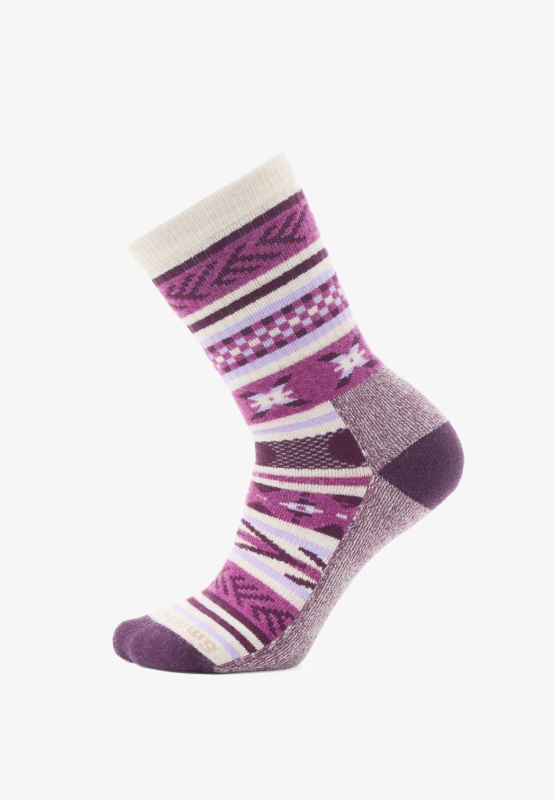 Lilla og creme mønstret sok med forskellige geometriske designs, blødt materiale og kontrasterende farver på tå, hæl og rib.