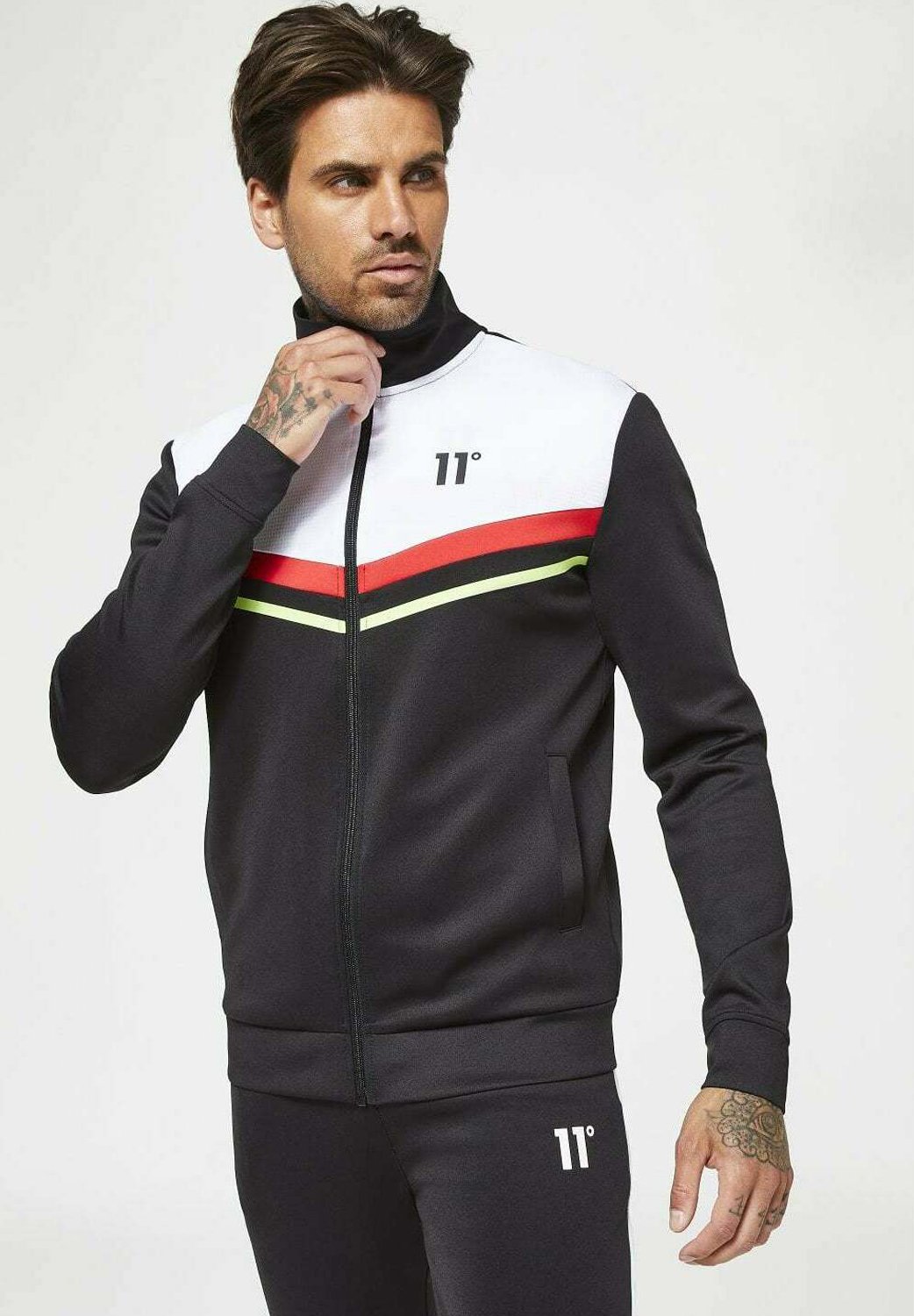 Ofertas en Pantalones chandal y joggers de hombre | Zalando