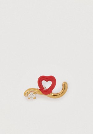 Un singur cercel - red