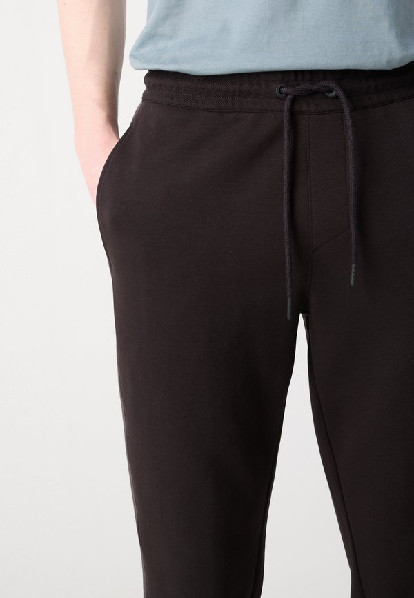 LOGO TAPE SWEATPANT - Tracksuit bottoms2