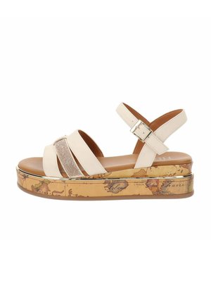 Sandalen met plateauzool - nudo