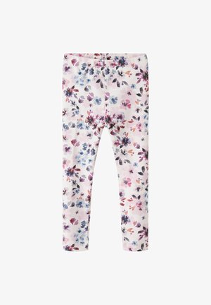 Bloemenleggings van lichtgewicht stof, met een pastelroze achtergrond en verspreide paarse en blauwe bloemen en groene bladeren.