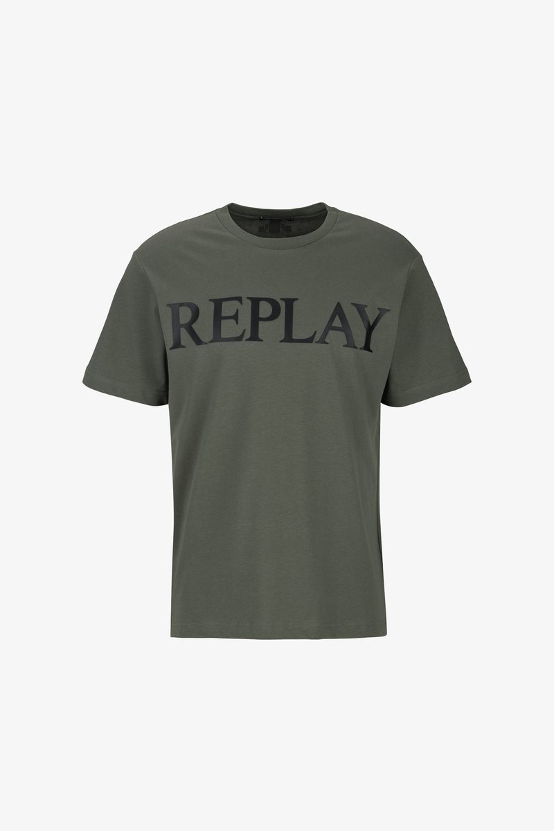 Olijfgroene katoenen t-shirt met een groot zwart "REPLAY" logo over de borst. Korte mouwen en een klassieke ronde hals.