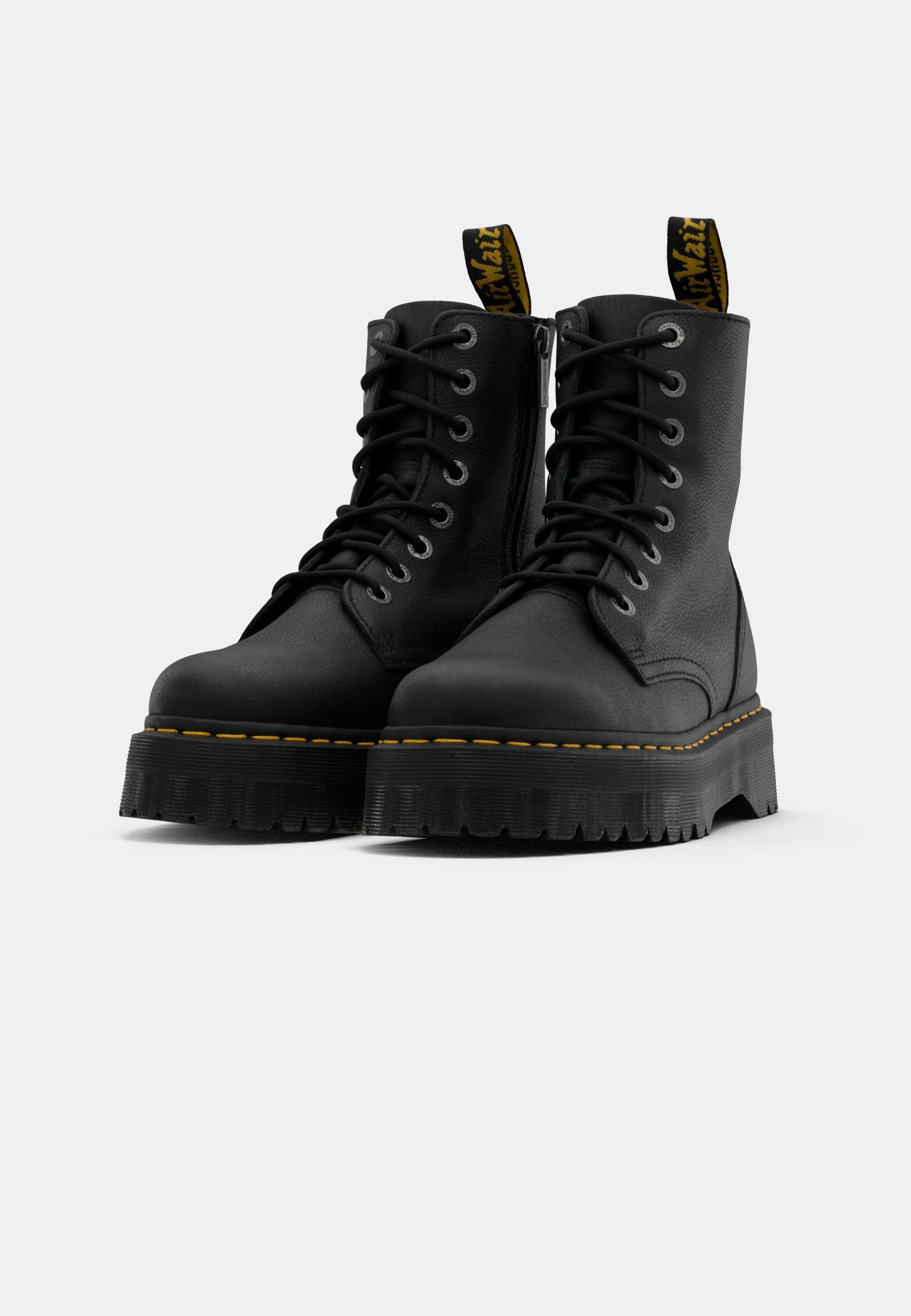 【送料&関税込】Dr. Martens Jadon Ankle Boots Dr. Martens - Jadon Platform Boots in Charcoal Grey