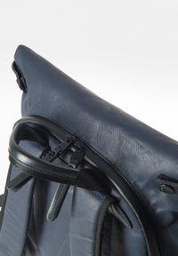 Aunts & Uncles WAKAYAMA - Tagesrucksack - storm