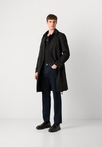HUGO JONAH - Ravne kavbojke - dark blue