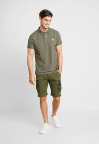 Alpha Industries Short - dark olive