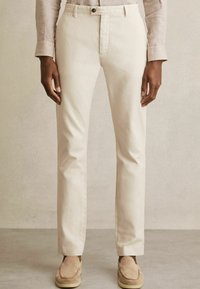 Reiss Chinos tipa bikses - off white