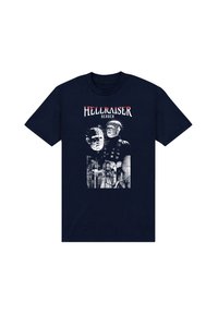 Námořnické bavlněné tričko s grafickým potiskem postav z "Hellraiser" v černobílé barvě, s červeným textem nahoře.