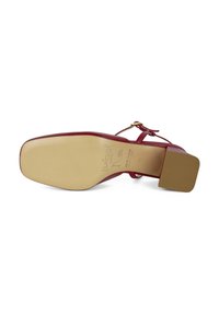 tuiggi Milano Klasiski papēži - rosso