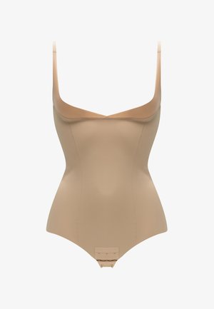 Body nude avec de larges bretelles, texture lisse, décolleté plongeant et fermeture à crochets réglable en bas pour un ajustement parfait.