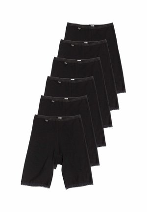 Sei paia di pantaloncini da biker neri da donna con bordatura in pizzo impilati diagonalmente su uno sfondo bianco.