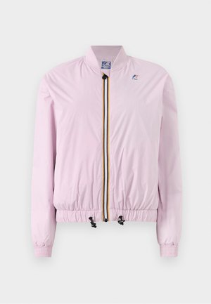 Giacca bomber rosa chiaro con polsini ed orlo elasticizzati, zip anteriore con righe multicolori e piccolo logo sul petto sinistro.
