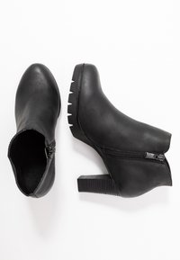 TOM TAILOR Nilkkurit - black