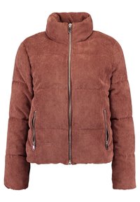 Hnědá kordový puffer bunda s vysokým límcem, plným zipem a dvěma postranními kapsami. Obsahuje vroubkovanou texturu a zkrácený design.