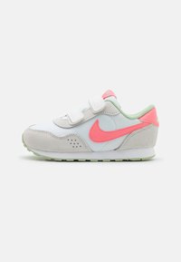 Não selecionado, summit white/pink gaze/honeydew
