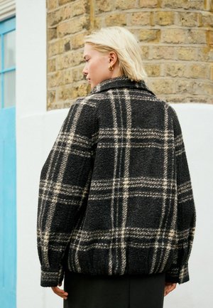 PETITE FIT - FUNNEL NECK  - Fleece jacket - black check