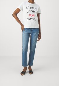 MOSCHINO Vaqueros tapered - blue